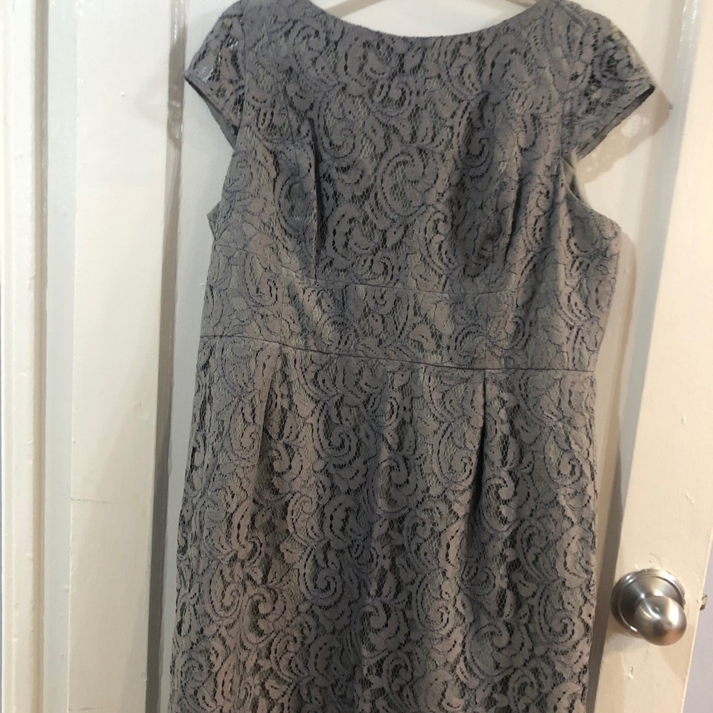J crew grey lace floral cocktail dress